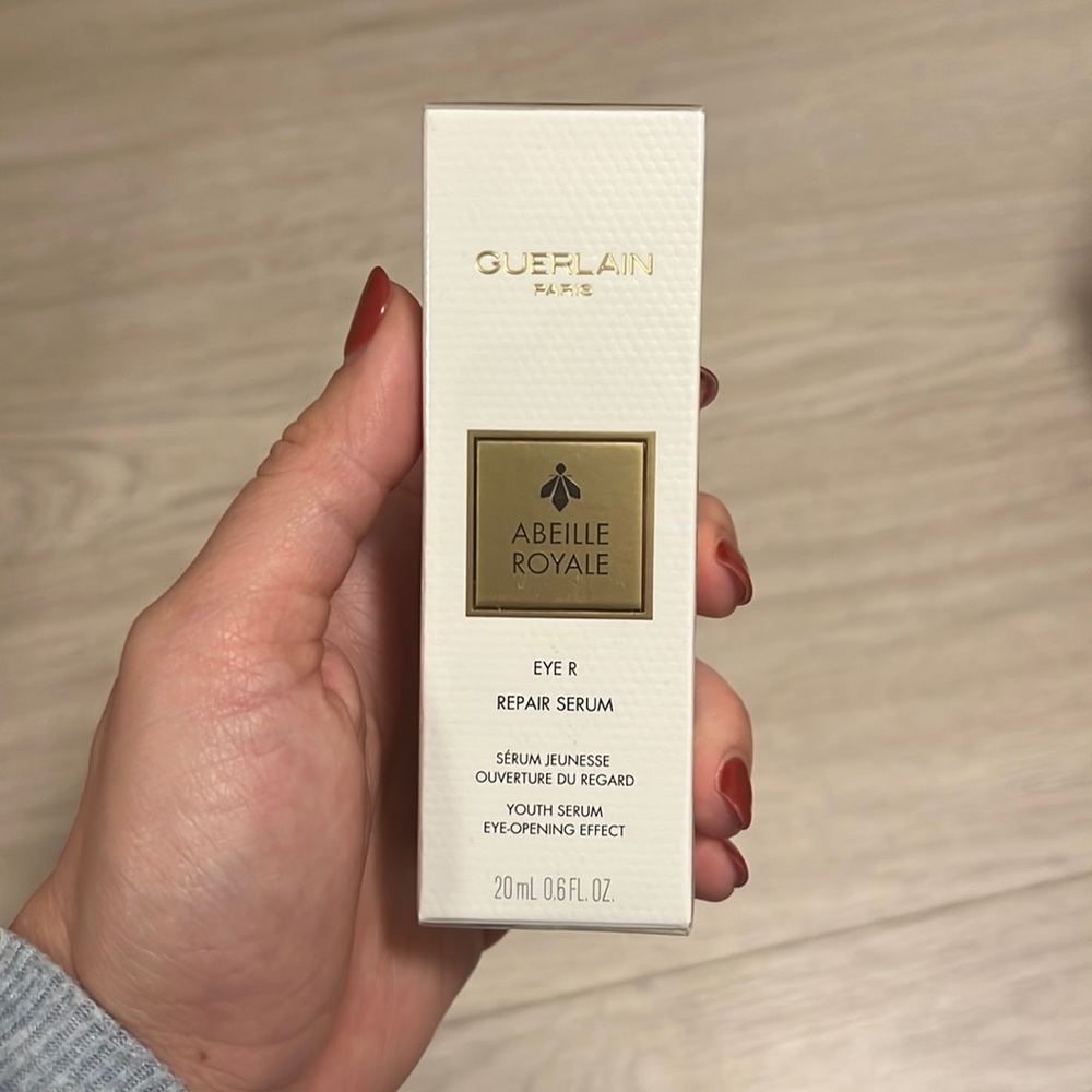 Guerlain eye R repair serum.